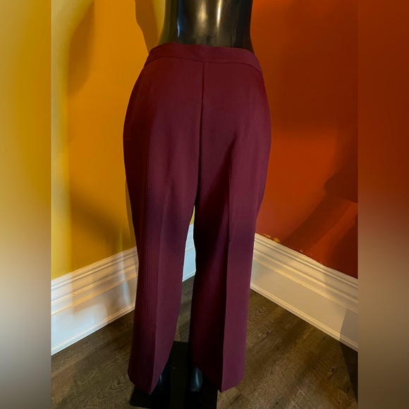 Women’s Denver Hayes Capris ( 12 ) - Picture 4 of 4